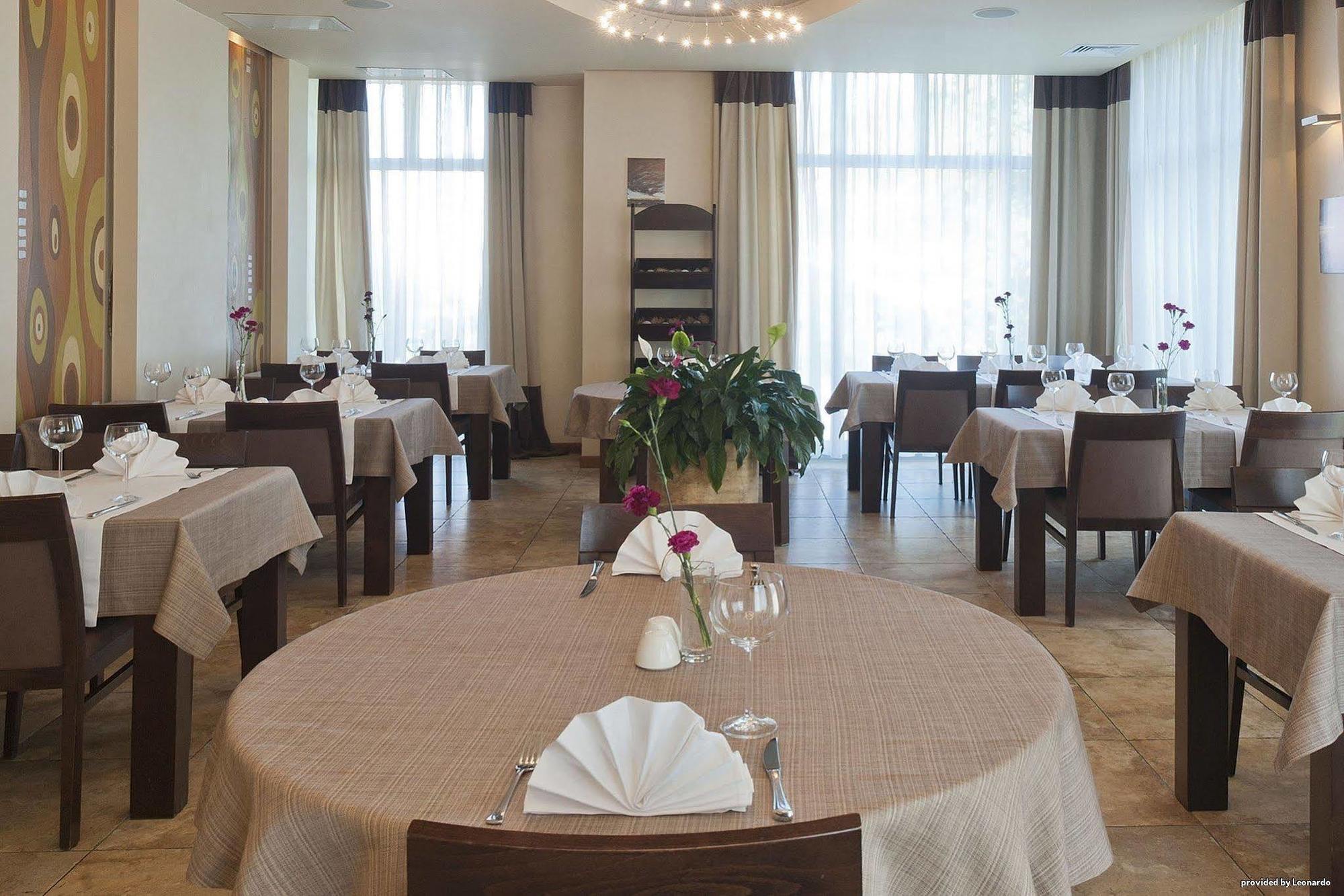 Hotel Aqua - Destigo Sopot